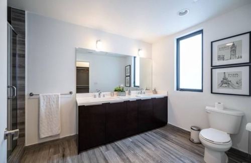 Coconut Grove Apartment | modern 2 bedroom in heart of coconut grove