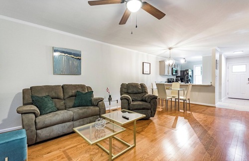 Walnut Creek House | Modern 2 ensuite townhome -starts at 2.8k/month
