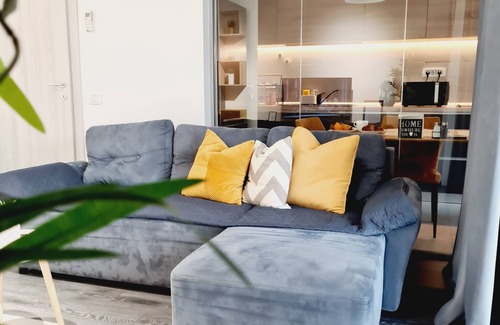 Militari Apartment | Modern 2-room apartment Free Parking Self Check-in Near Metro