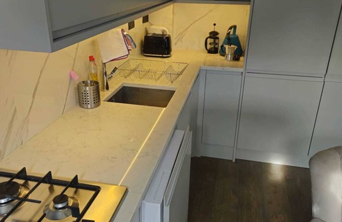 Pimlico Apartment | Modern 2B flat near Victoria St