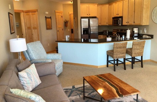 Three Lakes Condo | Modern 2BR/2BA Condo at Northernaire Resort – Steps from the Lake & Trails!