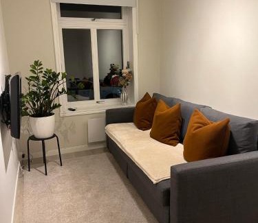 Toyen Apartment | Modern 2BR Apt Near Oslo S - Sleeps 6, New & Cozy
