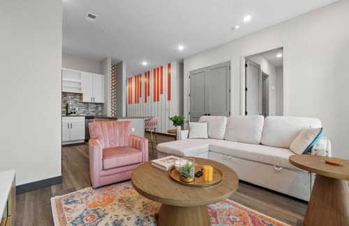 South Nashville Apartment | Modern 2BR , Near Downtown Nashville & Music Ro
