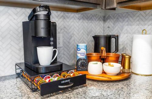 Medical Center District Apartment | Modern 2br Pet-friendly Wd Pool&gym Utsa