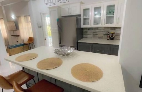 St. George's Apartment | Modern 2BR w/Stunning Views