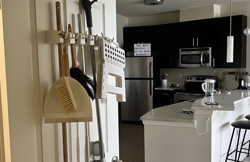 Owings Mills Apartment | Modern 2BR with Coffee Bar - 25 mins from Inner Harbor