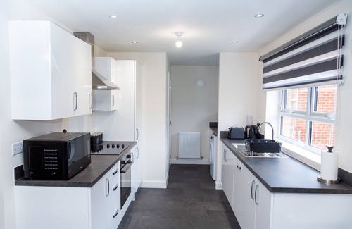 Newcastle-upon-Tyne House | Modern 3-Bedroom Home