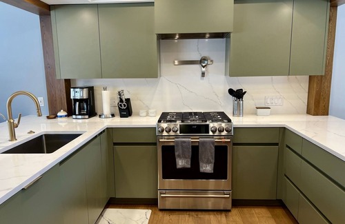 Eagle-Vail House | Modern 3 bed 3 bath house with hot tub, new furnishings near Beaver Creek/Vail