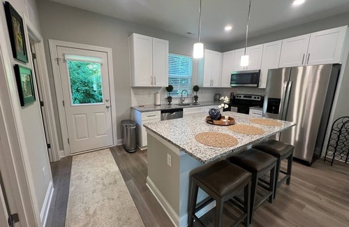 Belmont Historic District House | Modern 3-Bed New Build – Steps from Charming Downtown Belmont