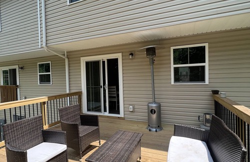 Derita - Statesville House | Modern 3 bedroom townhome minutes from Uptown