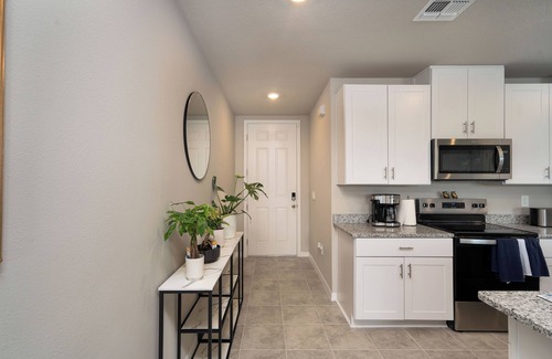 Wesley Chapel South House | Modern 3-bedroom townhome with WiFi and AC in Wesley Chapel