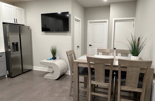 North Philadelphia West Apartment | ❤️ Modern 3 BR 2 BA with Outdoor Patio ❤️