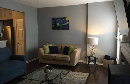 Charlotte House | Modern 3bdrm w/Deck and Minutes from Everything!