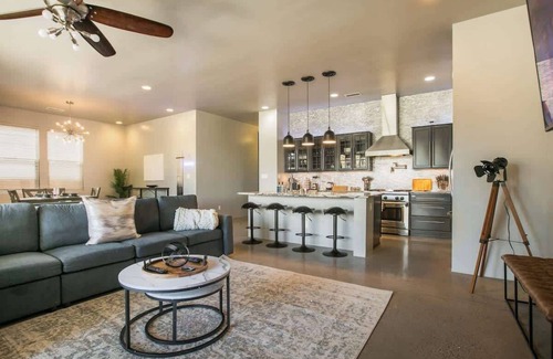 Mesa Del Sol Innovation Park House | Modern 3BR Home Across from Netflix Studio!