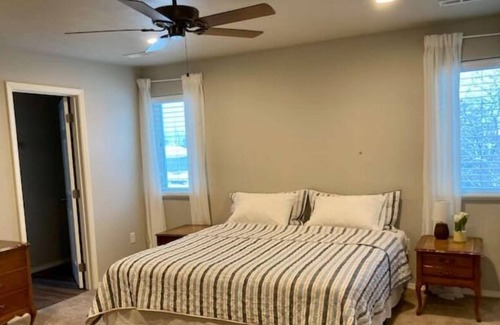 Spokane House | Modern 3br Home close to Winery, Nature & Town