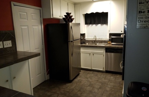 Gunter Afs House | Modern 3BR House w/Pool, Patio, Grill & TVs -Minutes from Downtown & East Chase