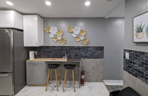 Hamilton House | Modern 3BR w/ Laundry & More!