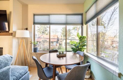 King House | Modern 3BR - Walk to Alberta Eats & Coffee