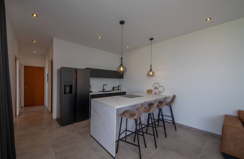 Cas Grandi Apartment | Modern 4 Persoons Appartement Blou