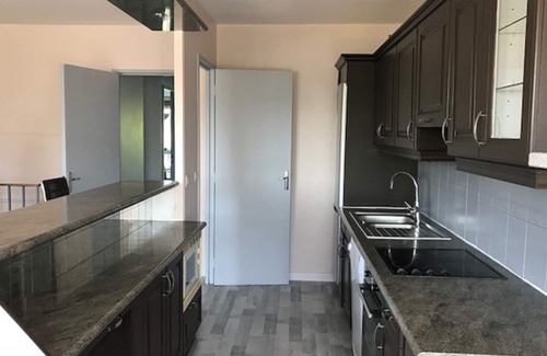 Cergy Apartment | Modern 4-room apartment Cergy prefecture