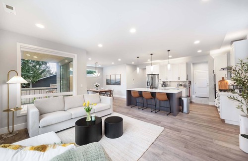 North City House | Modern 4BR Family Oasis: Treehouse Bunk &Game Room