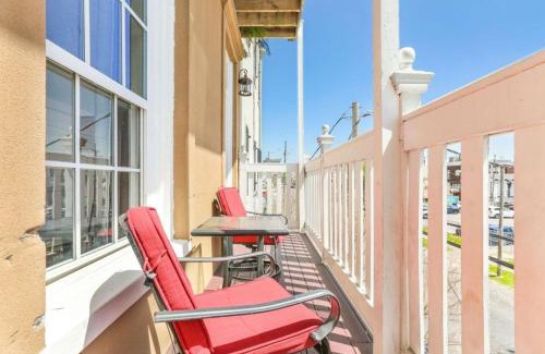 Faubourg Lafayette Apartment | Modern 4BR Living in Downtown NOLA