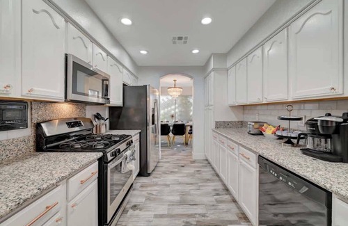 Aliante Sun City House | Modern 4BR Paradise with Pool and Arcade Fun!