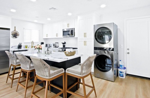 Ontario House | Modern 4BR Stay Near Shops & Parks #TravelSGV