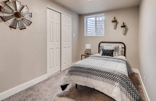 South Westminster House | Modern 5 Bedroom/3 Bath Westminster Ranch Home