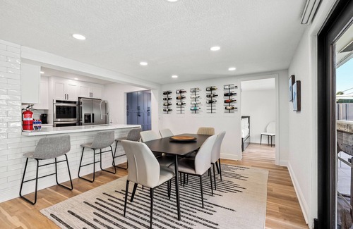 Imperial Point House | Modern 5 beds/2 bath/𝗣𝗼𝗼𝗹 𝗙𝗮𝗺𝗶𝗹𝘆 Vacation House 5mins 𝗟𝗮𝘂𝗱𝗲𝗿𝗱𝗮𝗹𝗲 & Pompano 𝗕𝗲𝗮𝗰𝗵