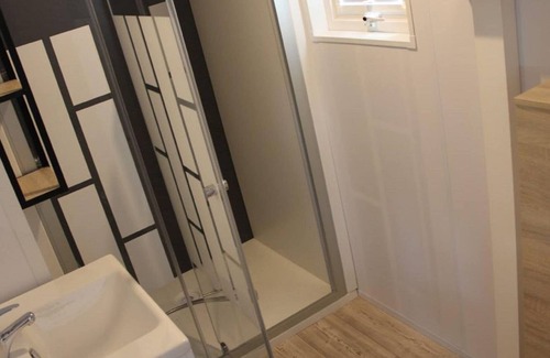 De Veenhoop Ski Chalet | Modern 6-person chalet in the Frisian countryside, 3 bedrooms and WiFi