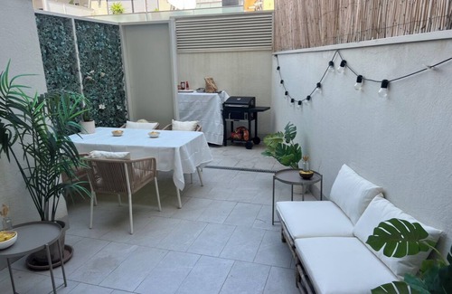 Poblenou Apartment | Modern 65sqm Flat With Pool Right at the Beach in Poblenou