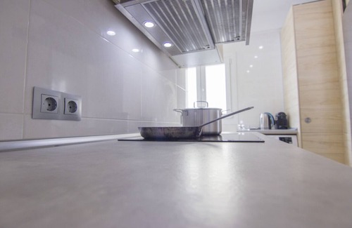 Triana Apartment | Modern 95m2 apartment in Triana by RentalSevilla