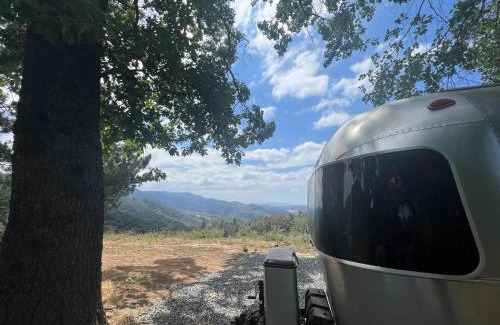 Dunlap Other | Modern Airstream with amazing view - 10 to 15 minutes from Kings Canyon National Park