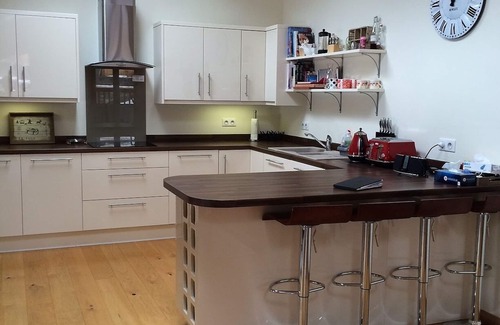 Bozel Apartment | Modern Alpine Luxury Duplex Apartment With Mountain Views, Log Burner & Balcony