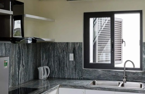 Ong Lang Apartment | Modern and comfortable home