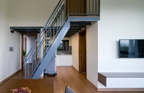 Ong Lang Apartment | Modern and comfortable home