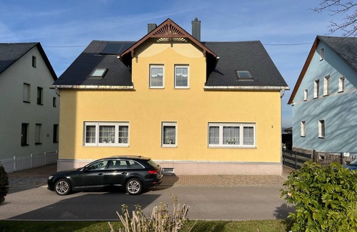 Eibenstock Apartment | Modern and comfortably furnished new vacation apartment for 2 persons + infant