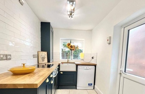 Offerton House | Modern and cosy terrace