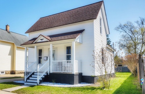 Holland House | Modern and Cozy Home close to Downtown Holland