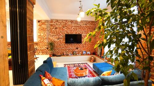 Sofia City Center Apartment | Modern and Spacious 3-Bedroom Entire House