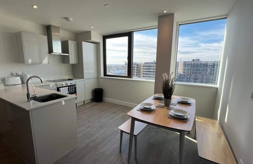 Harrow Apartment | Modern and Spacious two bedroom Apartment in Harrow