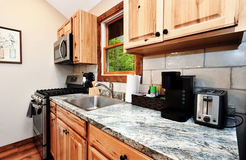 Lake George Cabin | Modern and Spacious Cabin w/Firepit - Walkable to Beach & Close to Town!