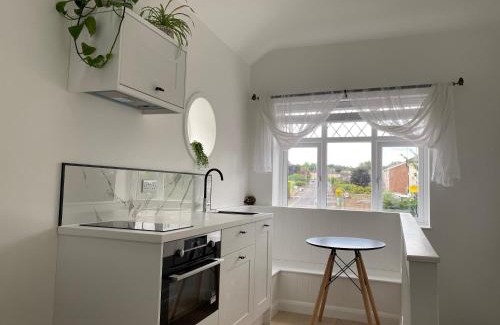 Saltford Apartment | Modern Annex on the outskirts of Bath and Bristo