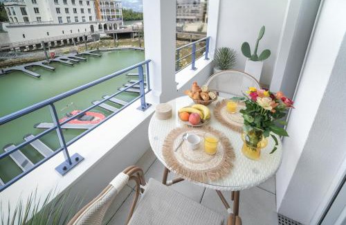 Cormeilles-en-Parisis Apartment | Modern Apartment with River View, Near Paris