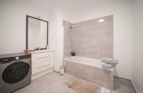 Cormeilles-en-Parisis Apartment | Modern Apartment with River View, Near Paris