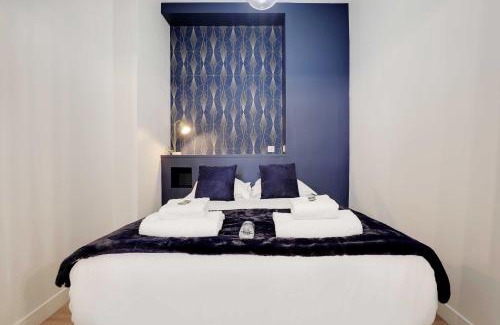Quartier Saint-Ambroise Apartment | Modern Apartment 1BR- 4P Le Marais Quarter