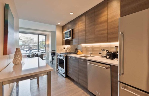 Back Bay Apartment | Modern Apartment Back Bay