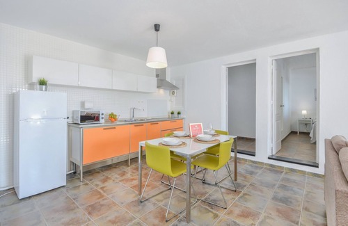 Macher House | Modern Apartment Casa Amanecer 1 with Pool, Terrace & Wi-Fi; Parking Available