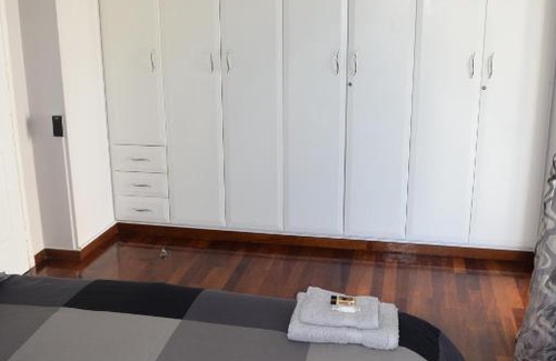 Kalamata Apartment | Modern apartment close to sea and town centre